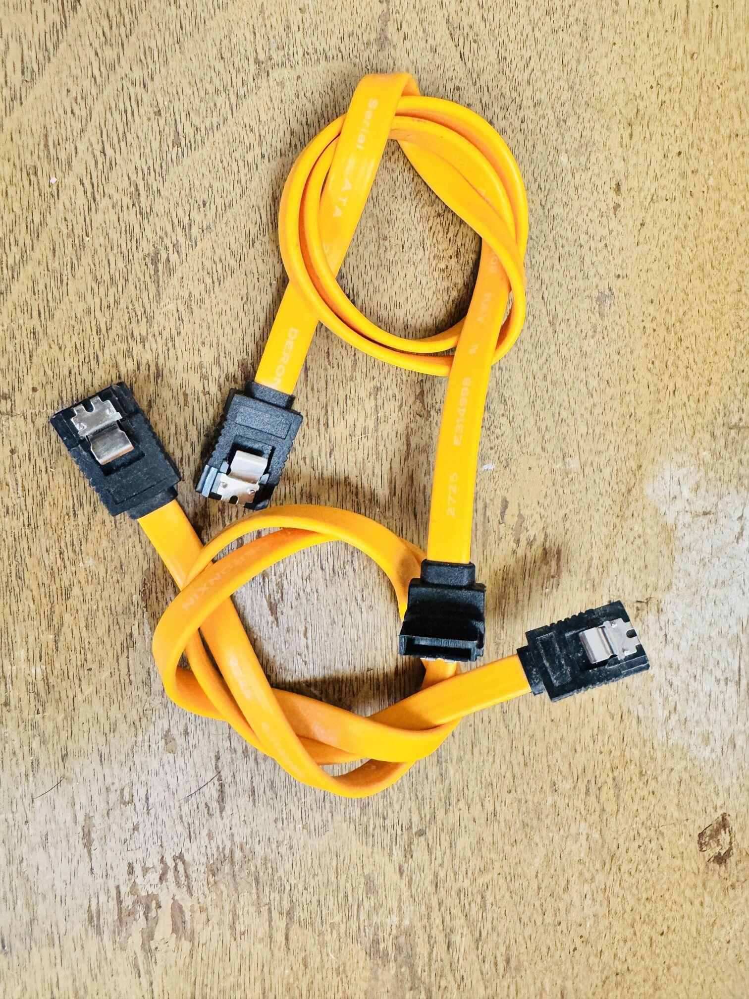 Cable SATA de Datos de Alta Velocidad 🚀 | Nuevo | Ideal para HDD/SSD 💻