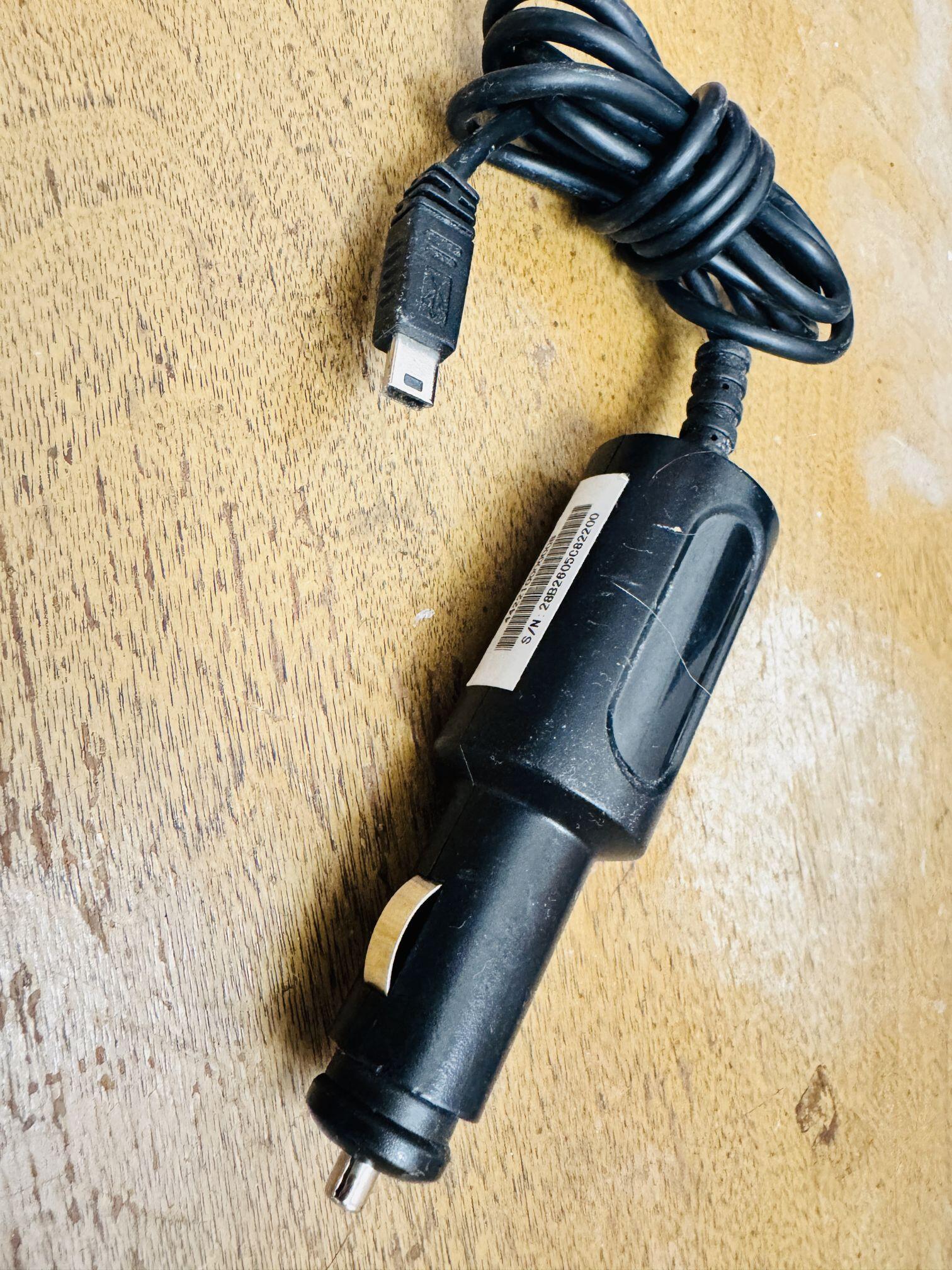 Cargador para Auto MITAC 🚗⚡ | Original | Ideal para GPS / Dispositivos