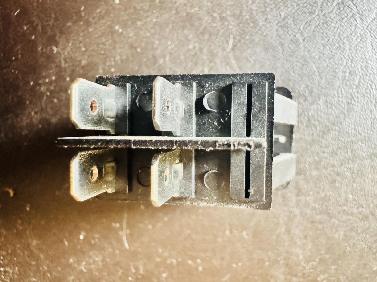 Interruptor Universal de Lujo para Luces - ¡Nuevo! 💡