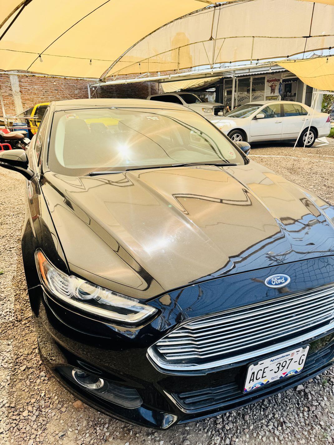 Ford Fusion 2017 – Elegancia, Potencia y Confort Total