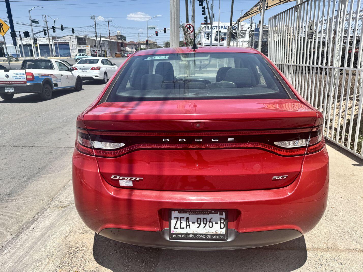 Dodge Dart 2013 SXT – Deportivo, Estándar de 6 Velocidades y Equipado