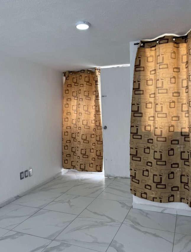 Casa 1 habitación 1 baño