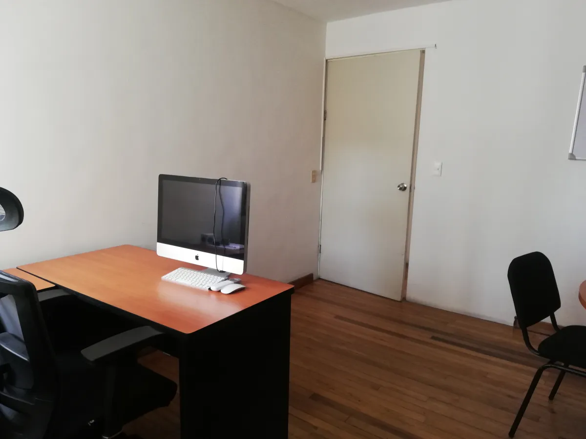 OFICINA AMUEBLADA EN ZAPOPAN, ZONA PATRIA Y GUADALUPE