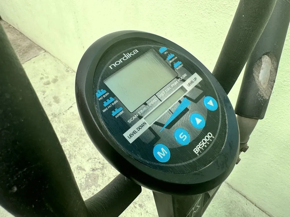 REMATE Elíptica Nordika BR5000 - Para Reparar (Solo $200 Pesos) 🏃‍♂️💨