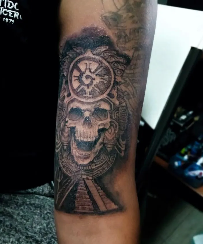 Tatuajes de Calaveras Personalizados | Realismo, Blackwork y Diseños Exclusivos | Posada Tatto