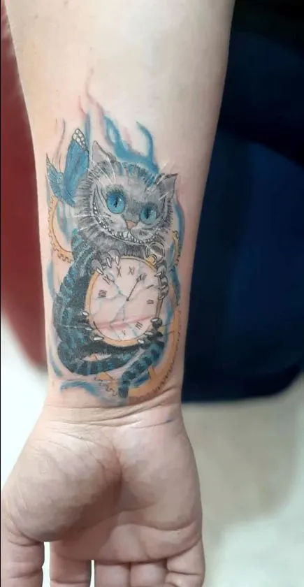 Tatuajes a Color Personalizados | Diseños Vibrantes y Exclusivos | Posada Tatto