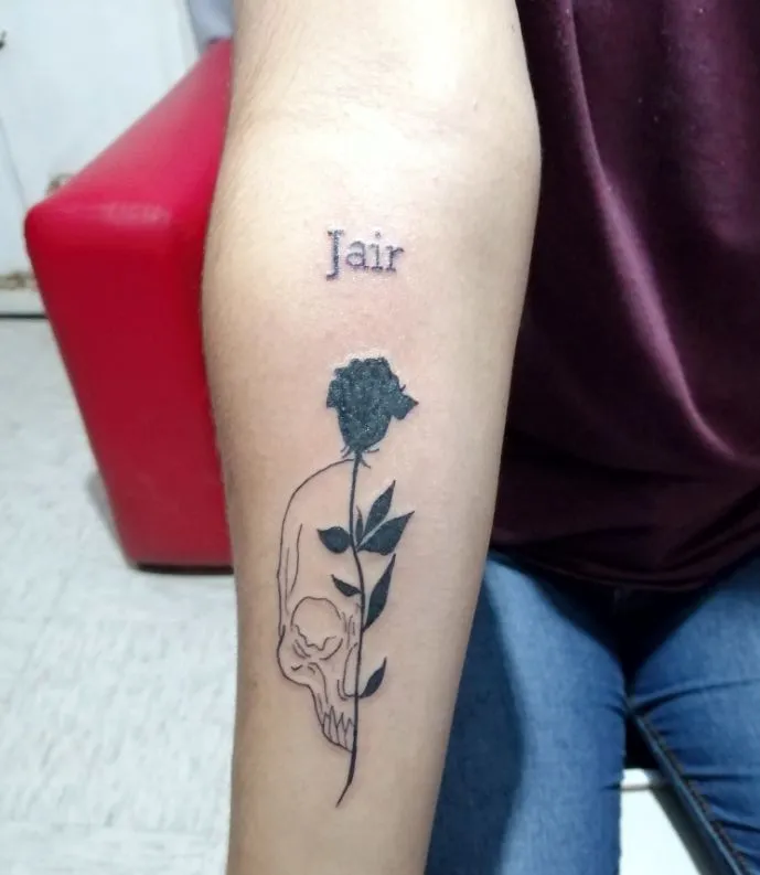 Tatuajes de Flores Personalizados | Diseños Elegantes y Delicados | Posada Tatto