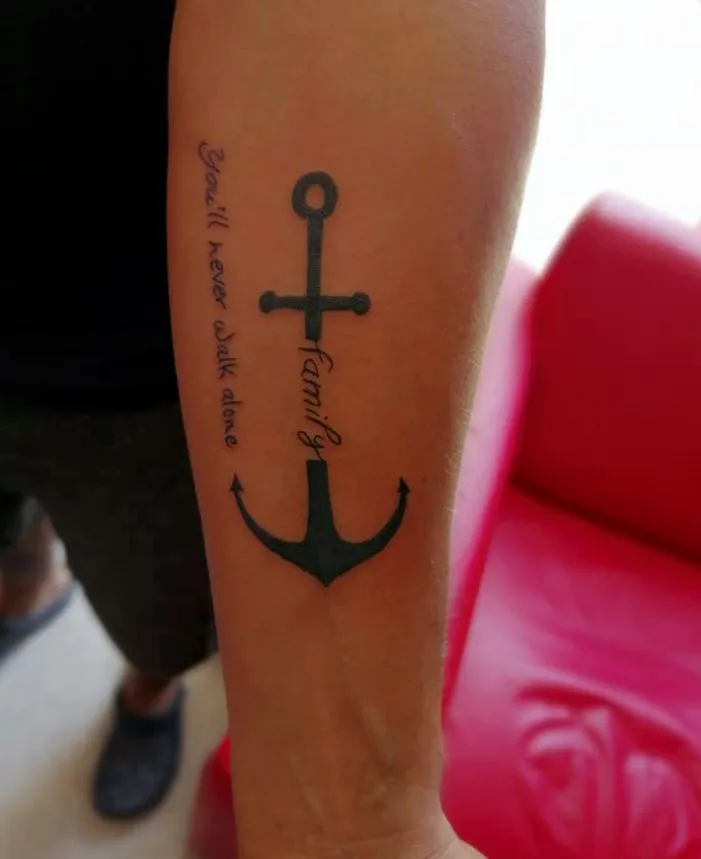 Tatuajes de Letras, Frases y Nombres | Diseños Personalizados | Posada Tatto