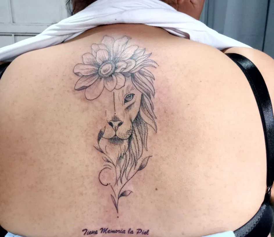 Tatuajes Personalizados en Aguascalientes | Realismo, Anime, Frases, Color y Más | Posada Tatto