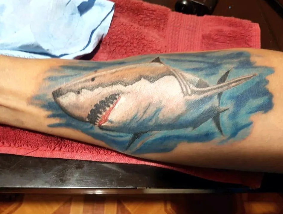 Tatuajes Personalizados en Aguascalientes | Realismo, Anime, Frases, Color y Más | Posada Tatto