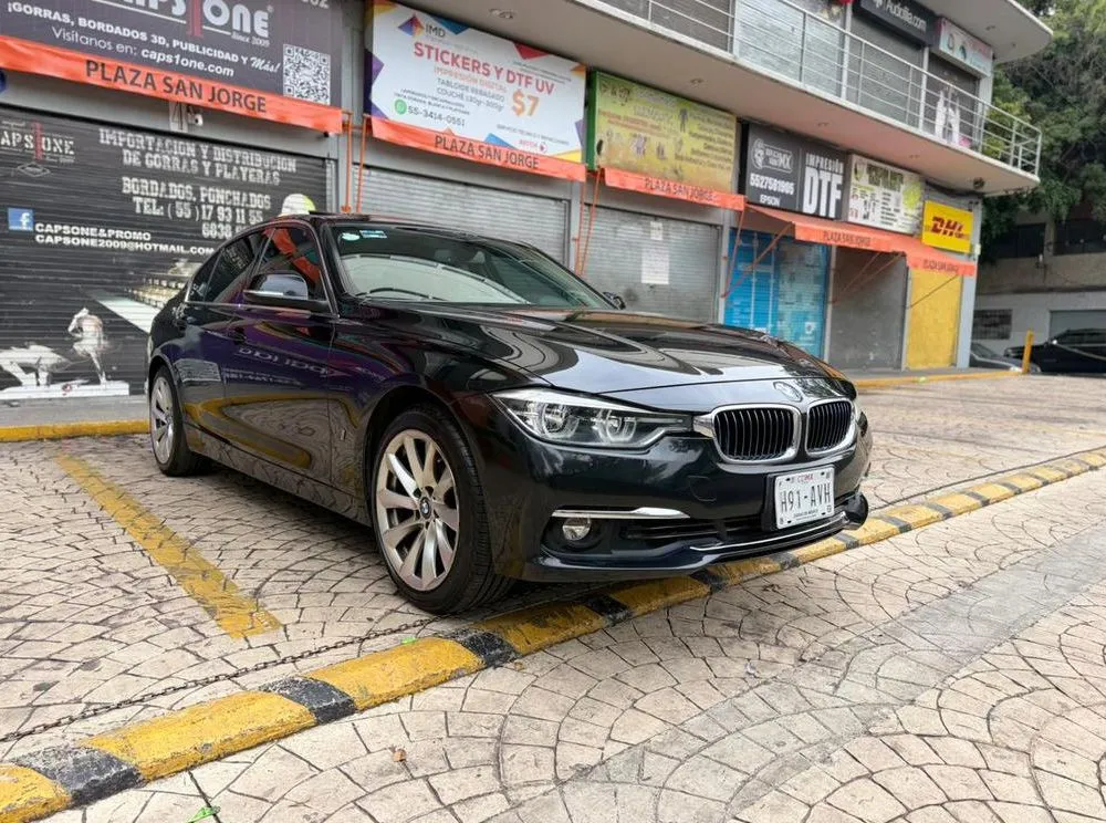 BMW 330E LUXURY LINE 2017 (HÍBRIDO ENCHUFABLE)