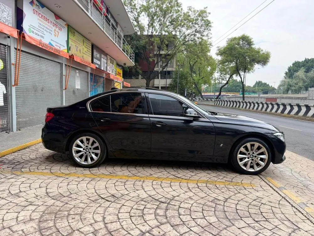 BMW 330E LUXURY LINE 2017 (HÍBRIDO ENCHUFABLE)