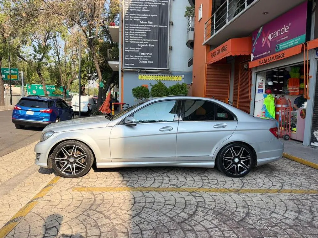 MERCEDES-BENZ C200 CGI SPORT 2014