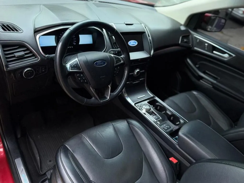 FORD EDGE TITANIUM 2019