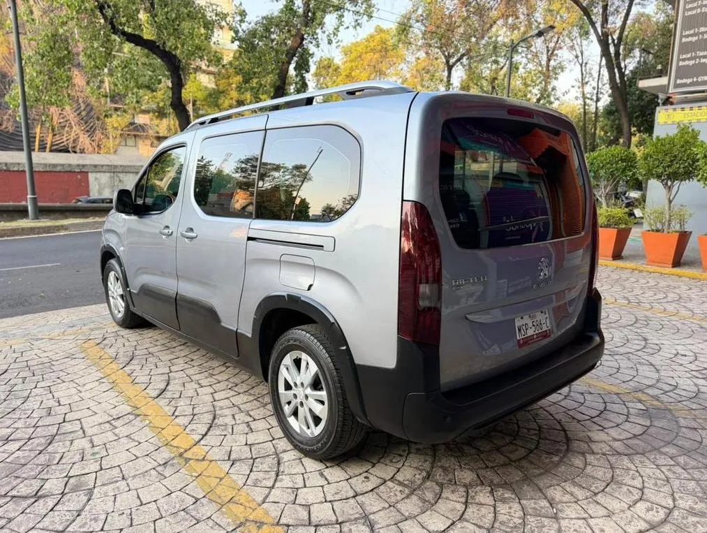PEUGEOT RIFTER ALLURE 2020 TURBO DIESEL