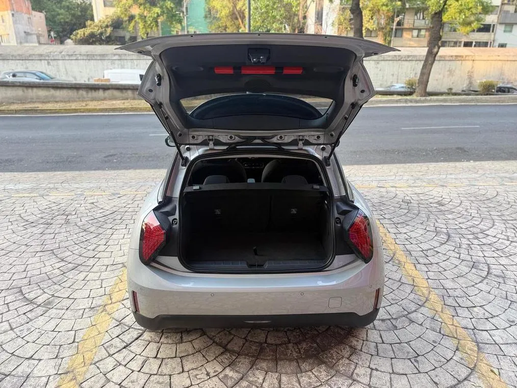 MINI COOPER E 2024 (ELÉCTRICO 100%)