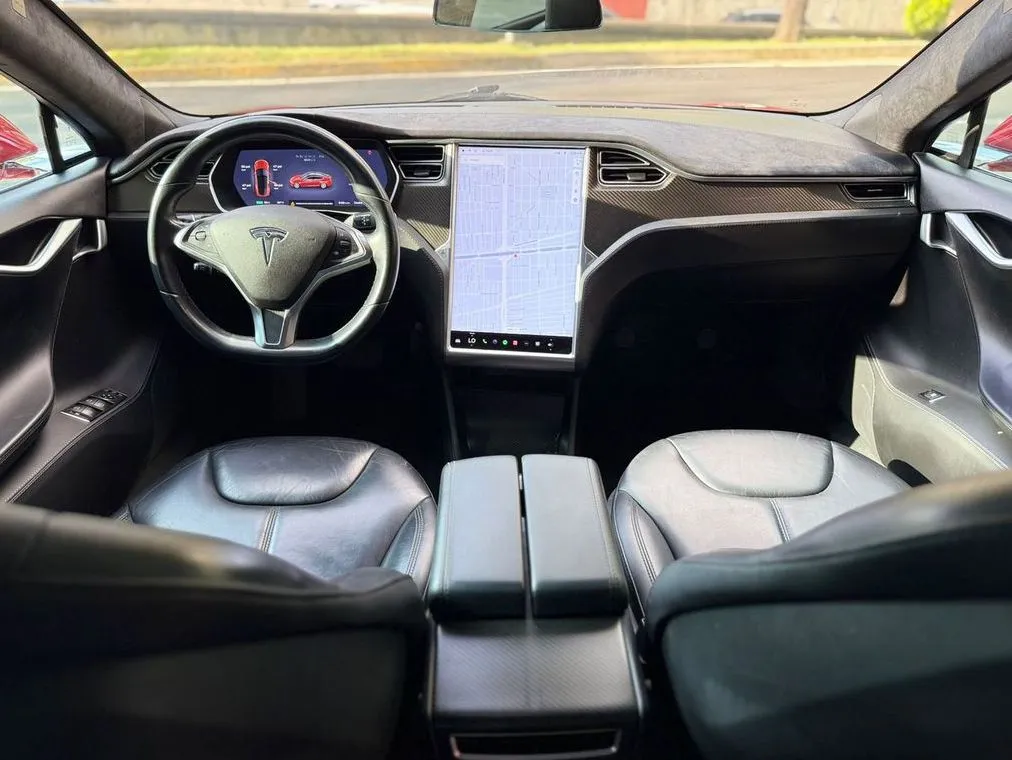 TESLA MODEL S 85D 2015