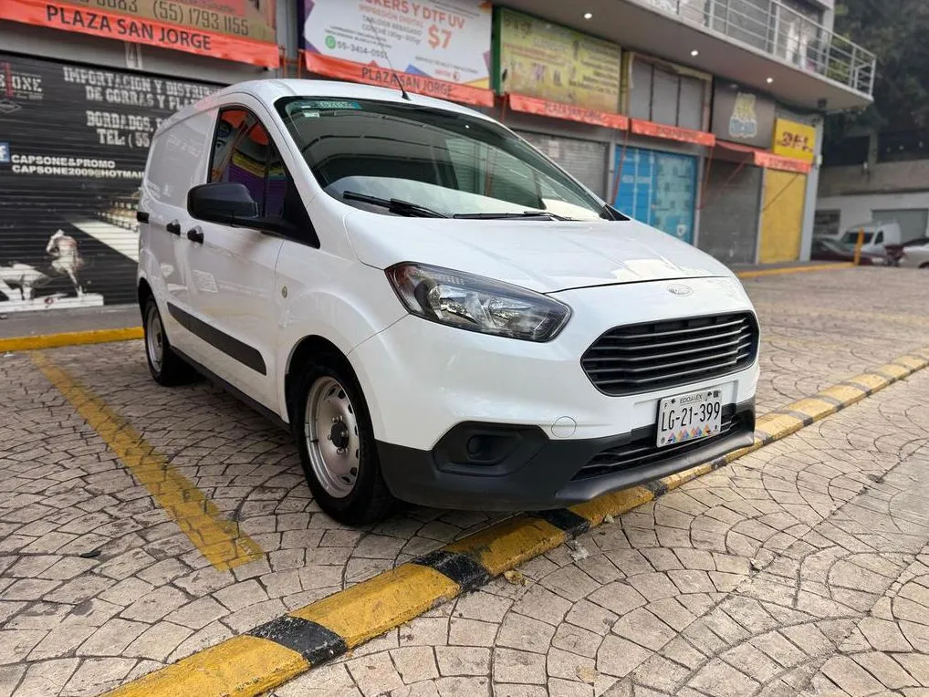TRANSIT COURIER VAN 2023