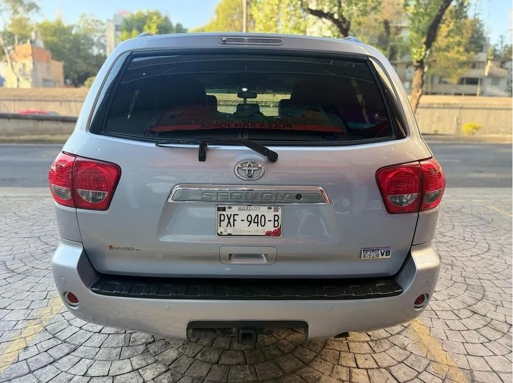 TOYOTA SEQUOIA LIMITED 2017 4X4