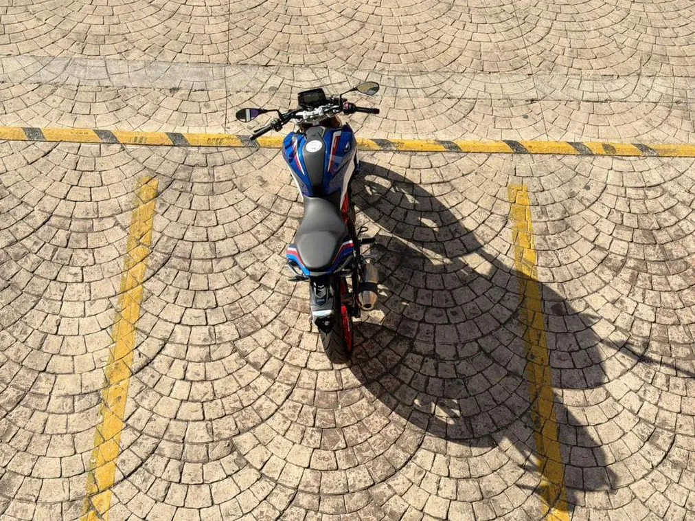 BMW G310R 2026 (NUEVA)