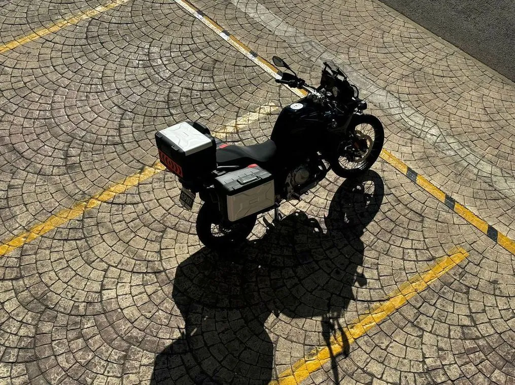 BMW F 850 2023 TRIPLE BLACK