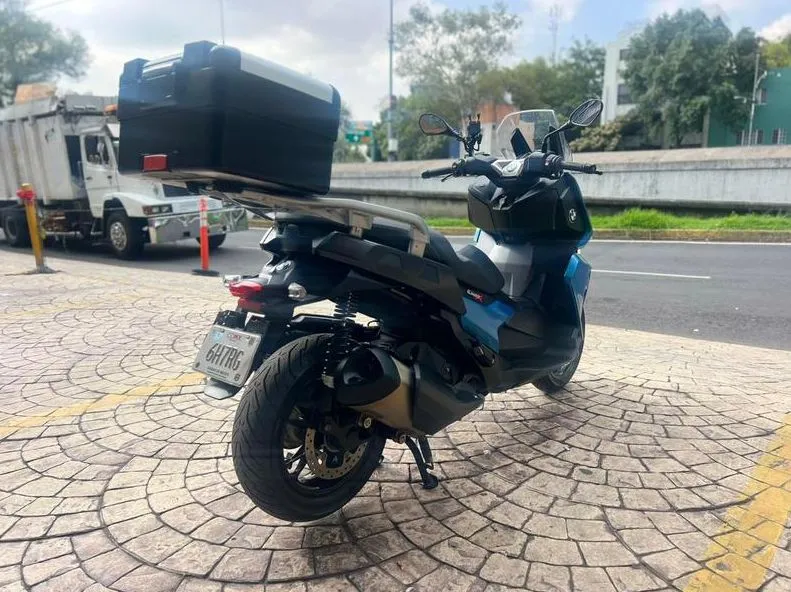 MOTO BMW C 400 X 2019