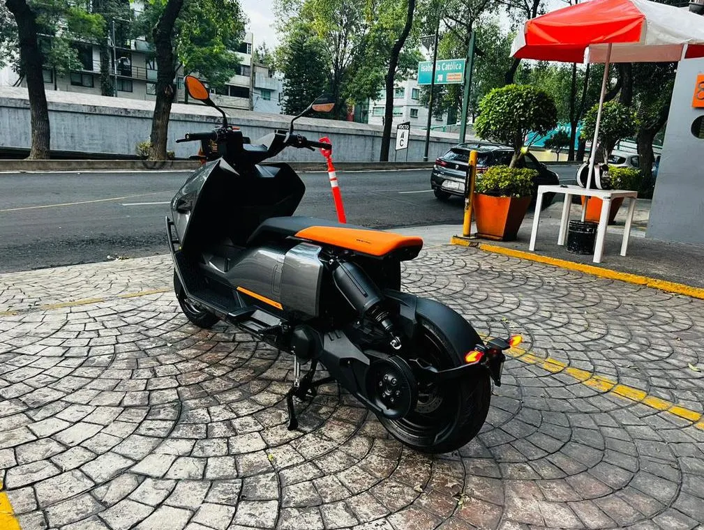BMW CE04 2022 100% ELÉCTRICA NACIONAL