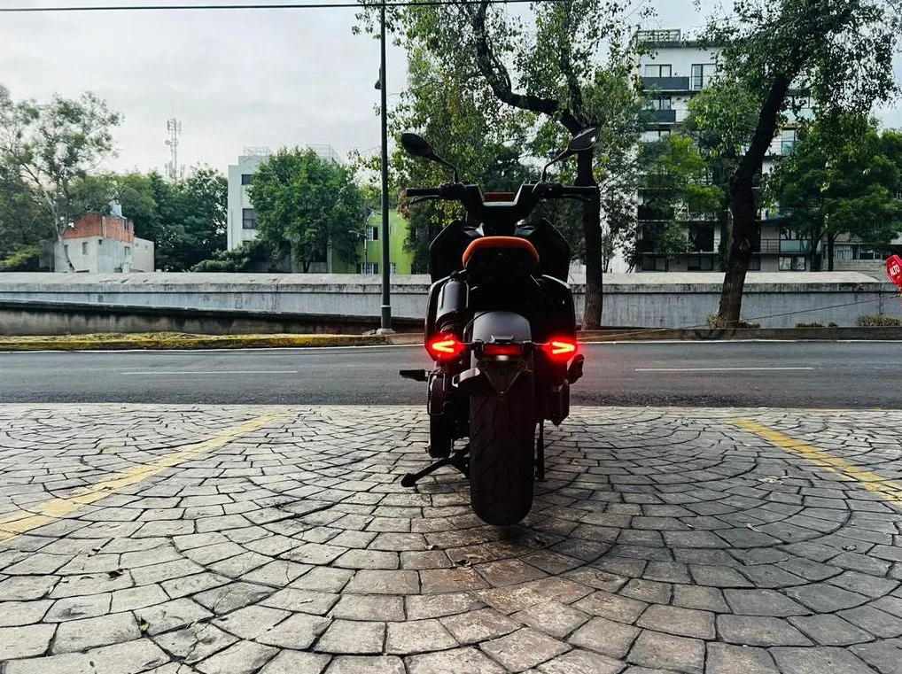 BMW CE04 2022 100% ELÉCTRICA NACIONAL