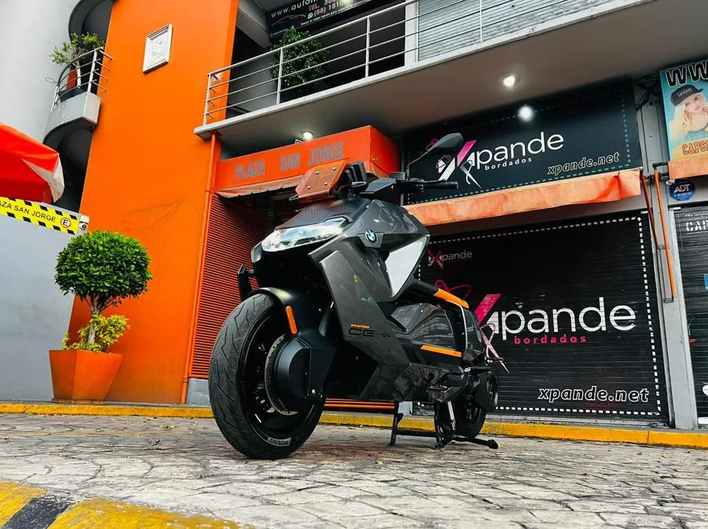 BMW CE04 2022 100% ELÉCTRICA NACIONAL