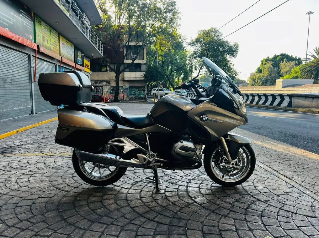 MOTO BMW R1200 RT 2016
