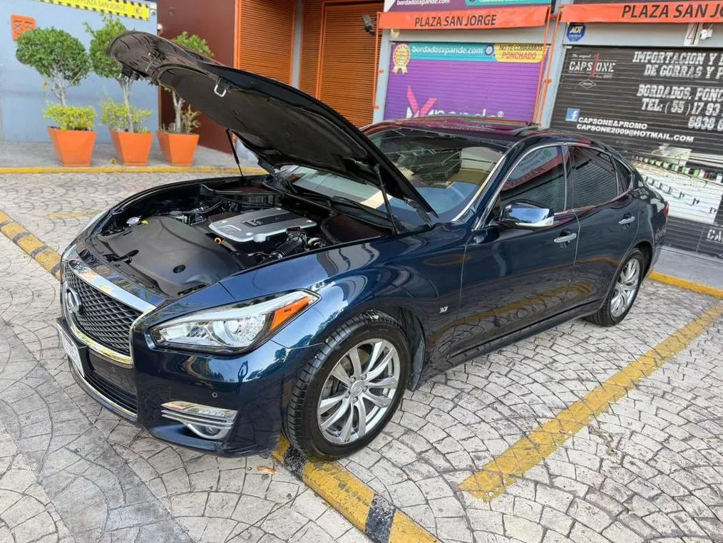 INFINITI Q70 SEDUCTION 2018