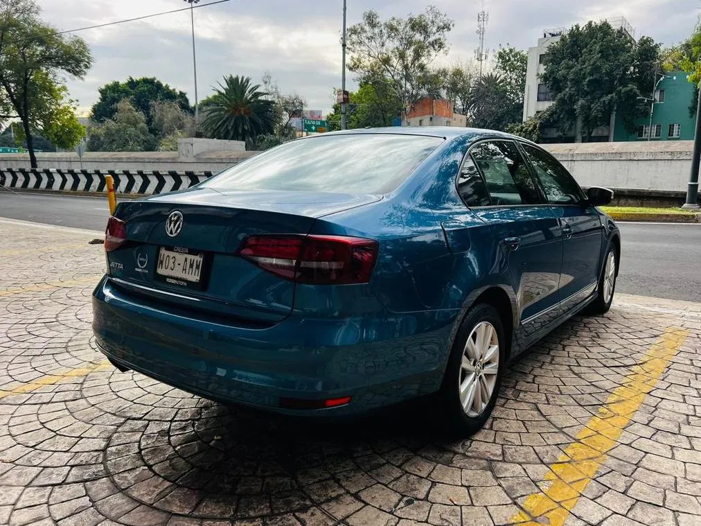 JETTA STYLE A7 2017 PIEL-TELA AT AC