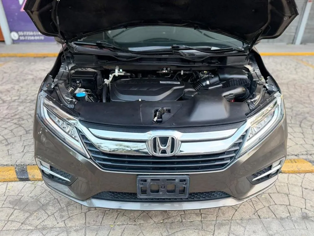HONDA ODYSSEY TOURING 2019