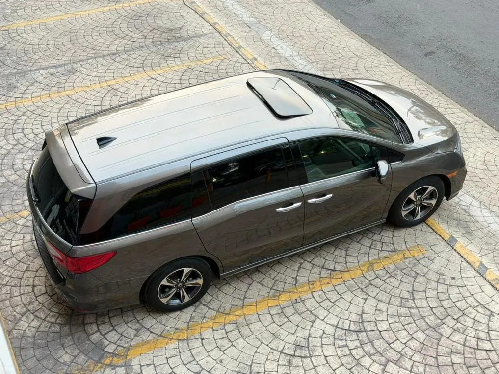 HONDA ODYSSEY TOURING 2019