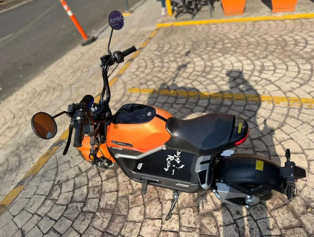 MOTO 100% ELÉCTRICA SUNRA MIKU MAX 2019