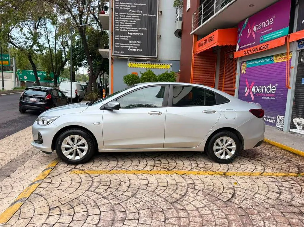 CHEVROLET ONIX LT 2021