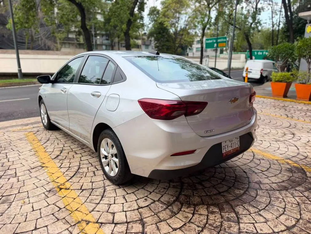 CHEVROLET ONIX LT 2021